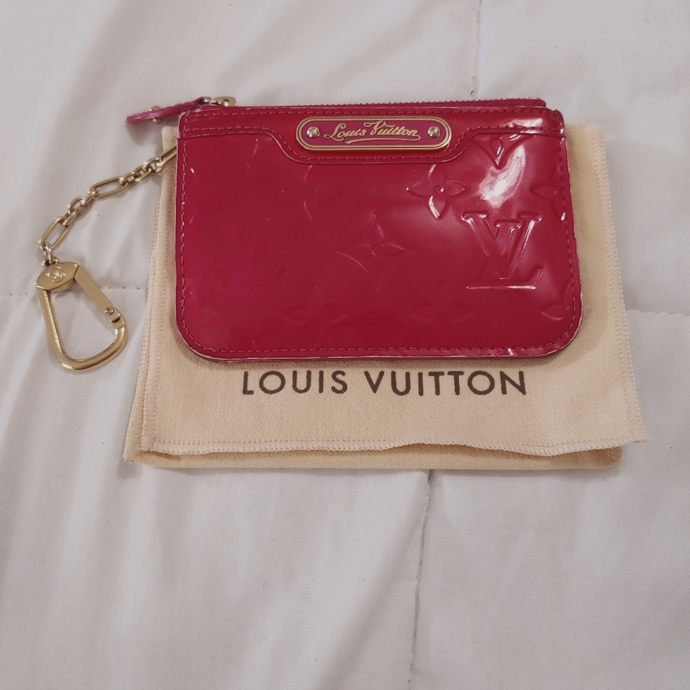Louis Vuitton Pink Vernis Pochette Cles NM